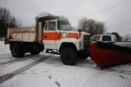 Ford L8000