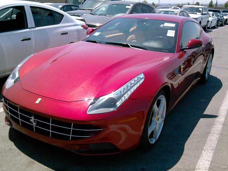 Ferrari FF