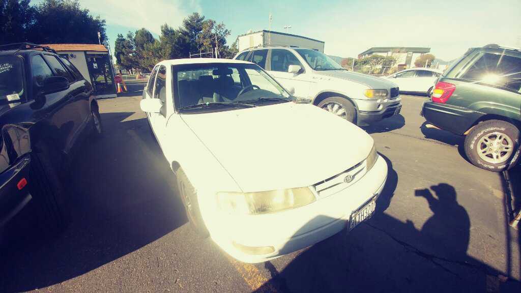 Kia Sephia