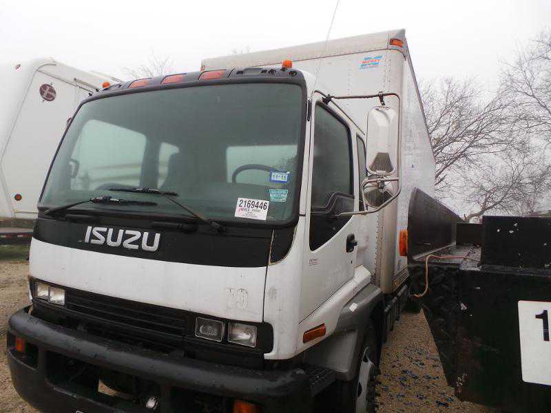 Isuzu T7F