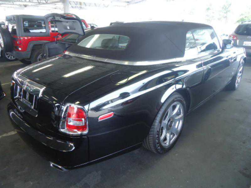 Rolls-Royce Phantom
