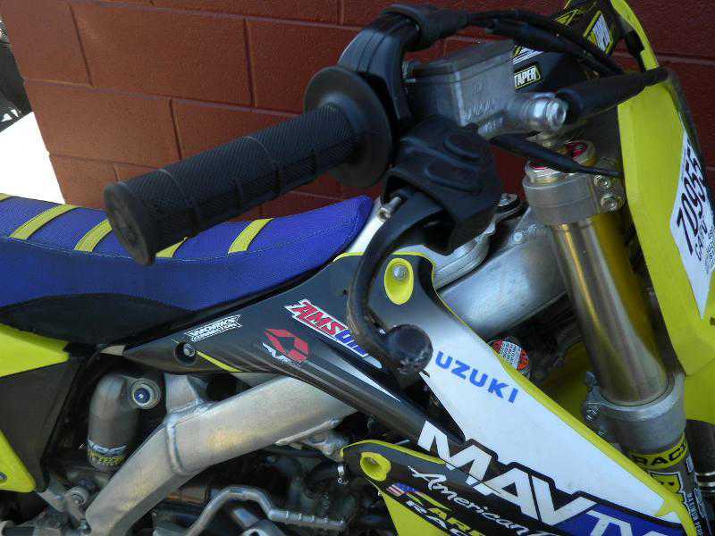Suzuki RM-Z250L