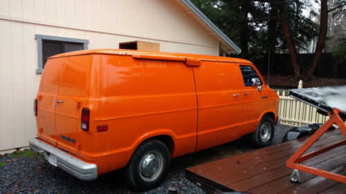 Dodge Ram Van
