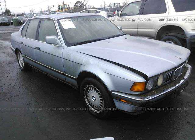 BMW 735i