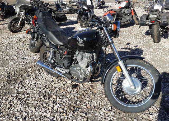 Honda CB250 (Nighthawk)