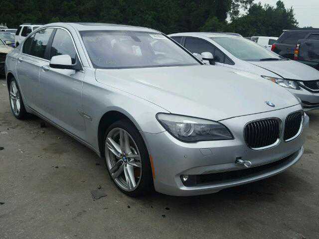 BMW 750i