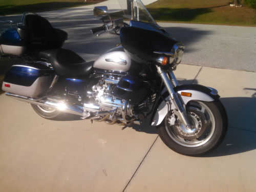 Honda GL1500CF (VALKYRIE INTERSTATE)