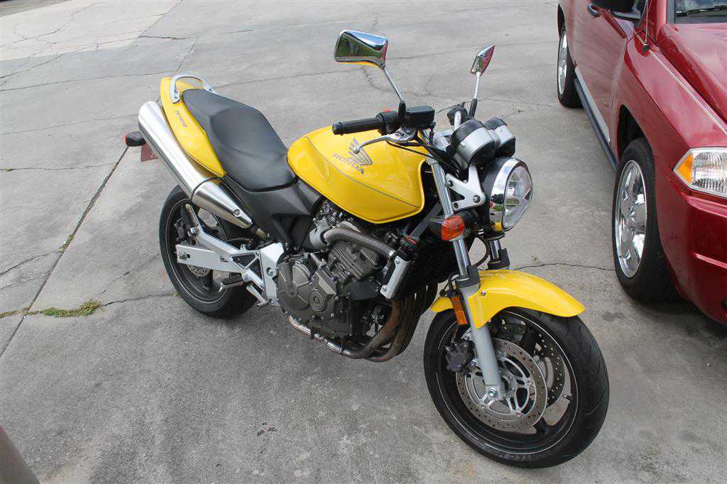 Honda CB600 (599)