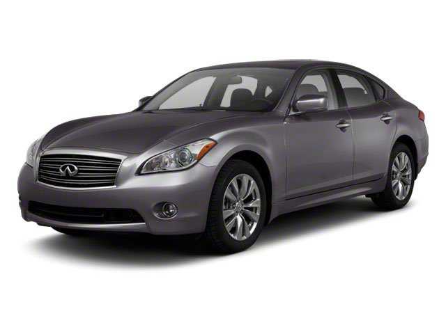 Infiniti M56