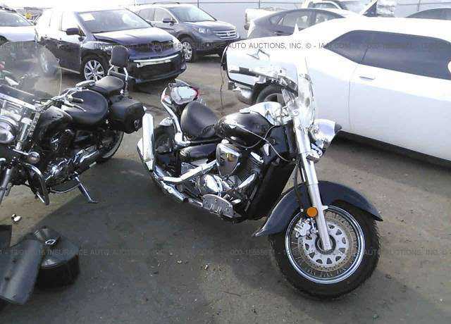 Suzuki VL800L/VL800TL