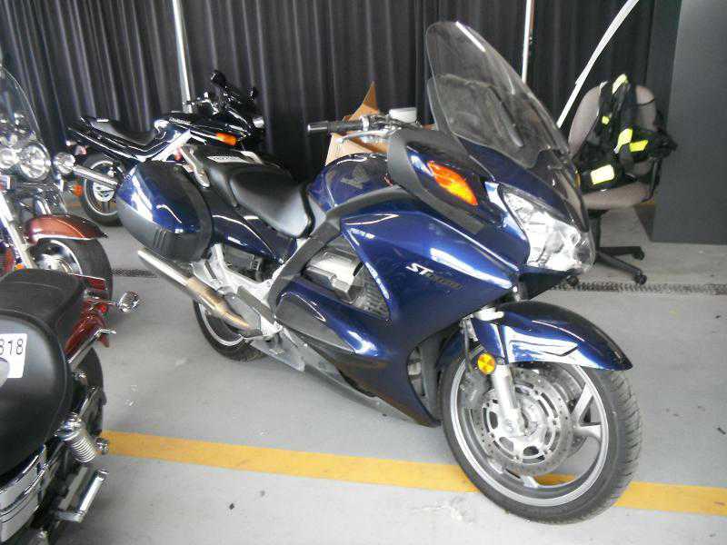 Honda ST1300