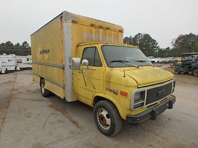 GMC Cutaway Van