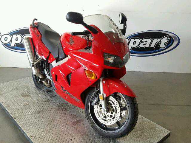 Honda VFR800Fi (INTERCEPTOR)
