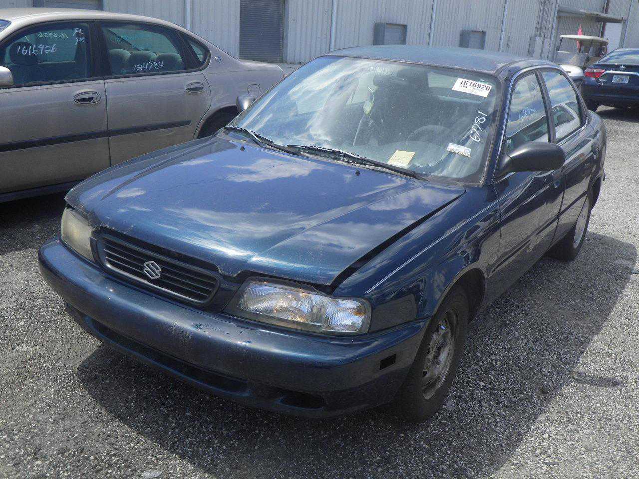 Suzuki Esteem