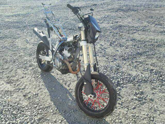 Suzuki DR-Z400SML