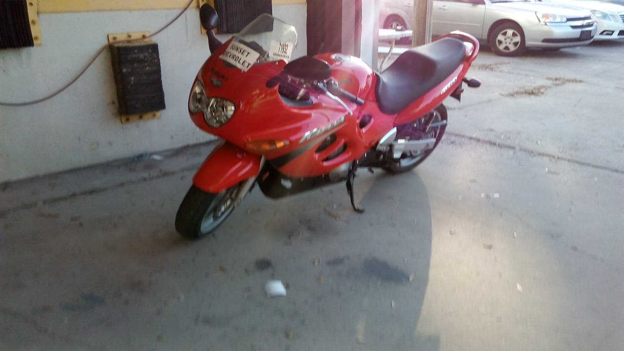 Suzuki GSX600F
