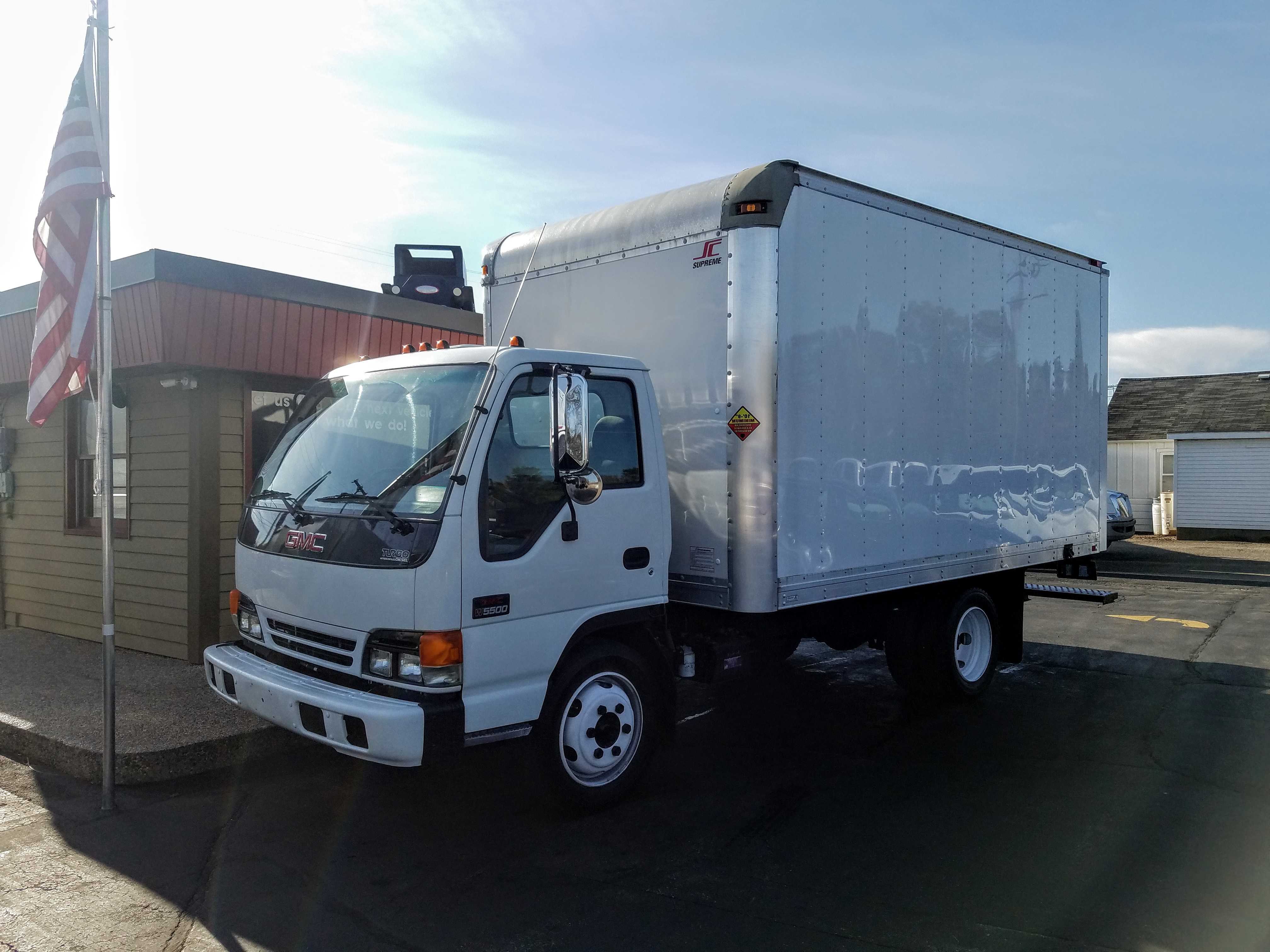 GMC W5