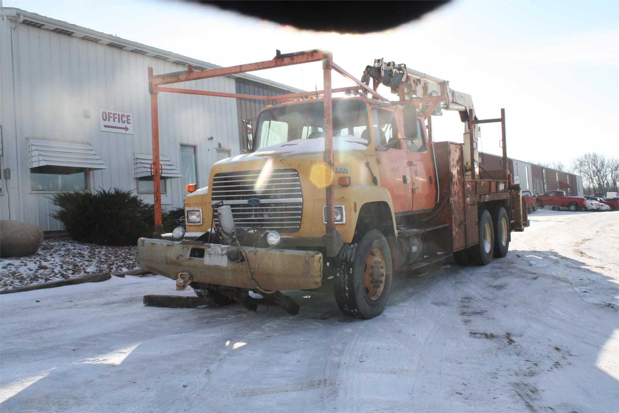 Ford LNT8000