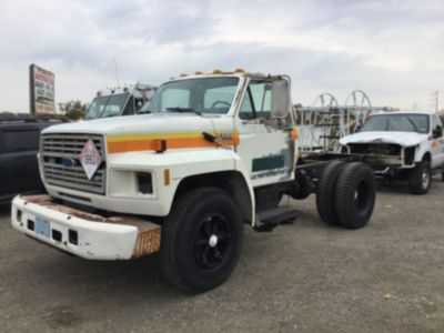 Ford F-600