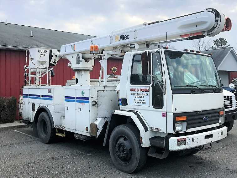 Ford CF8000
