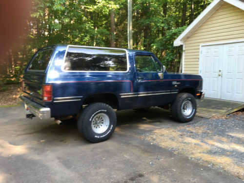 Dodge Ramcharger