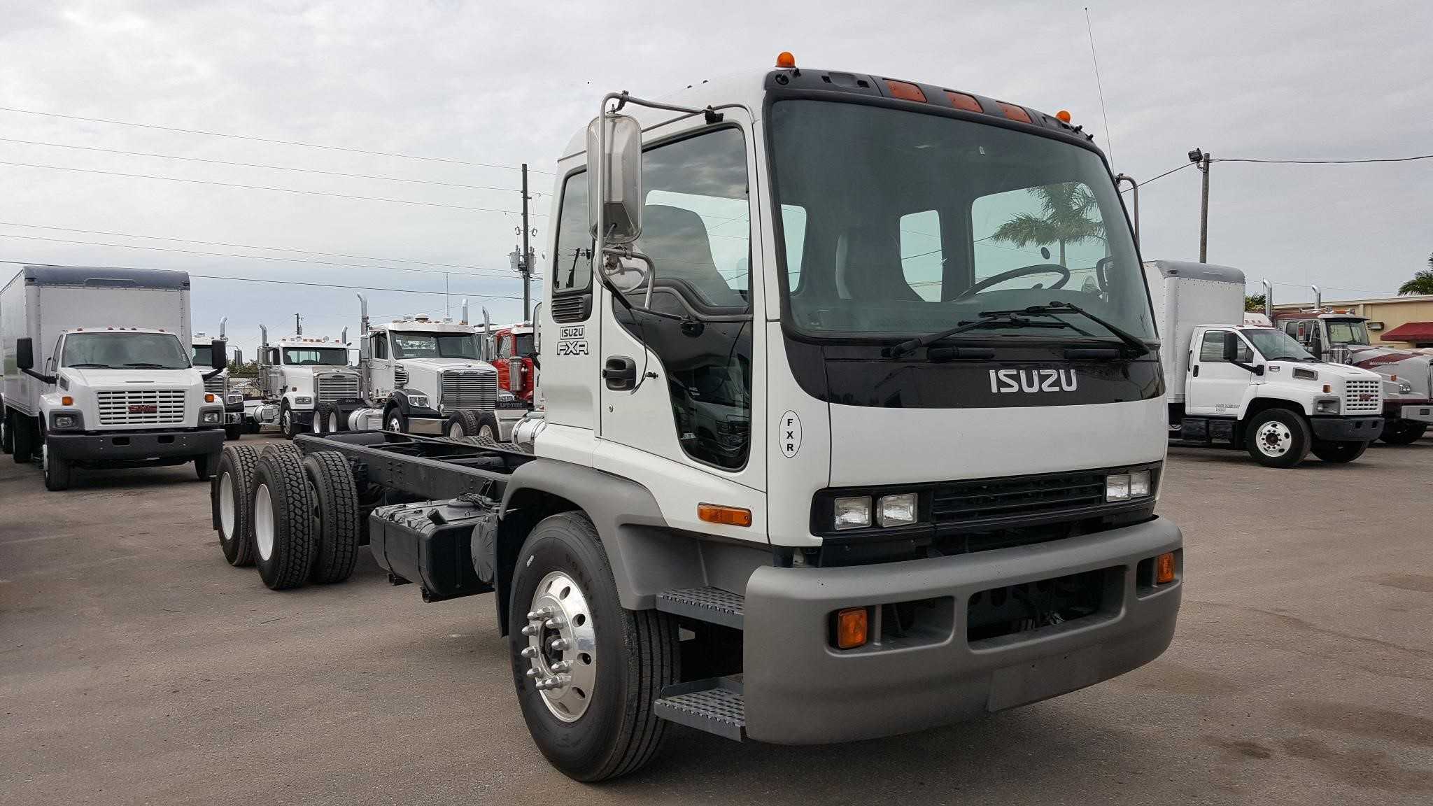 Isuzu T8F