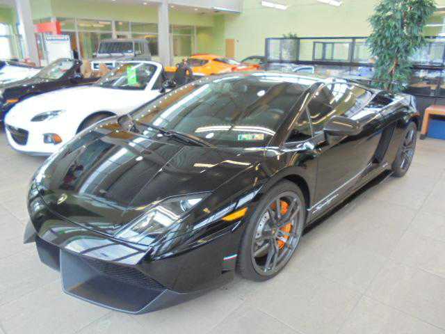 LAMBORGHINI