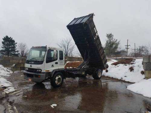 Isuzu F7