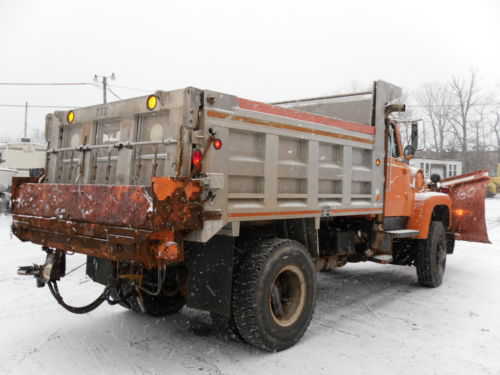 Ford L8000