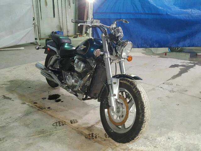 Suzuki VZ800