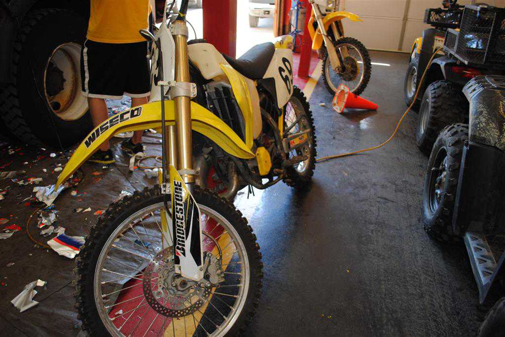 Suzuki RM125