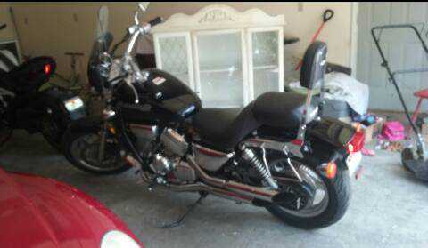 Honda VF750C (MAGNA)