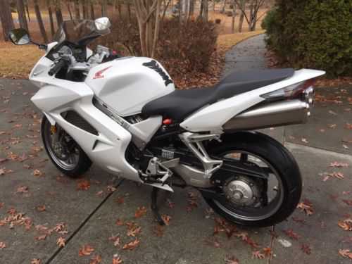 Honda VFR800 (INTERCEPTOR)
