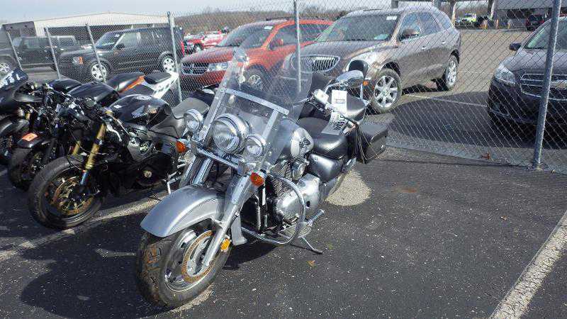 Suzuki VL1500K
