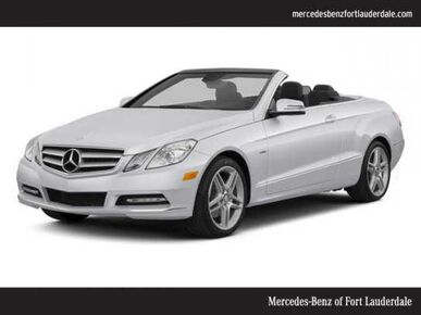 2013 MERCEDES-BENZ E-Class - License Plate