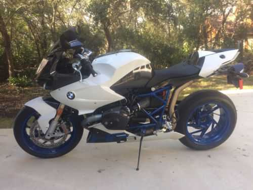 BMW HP2