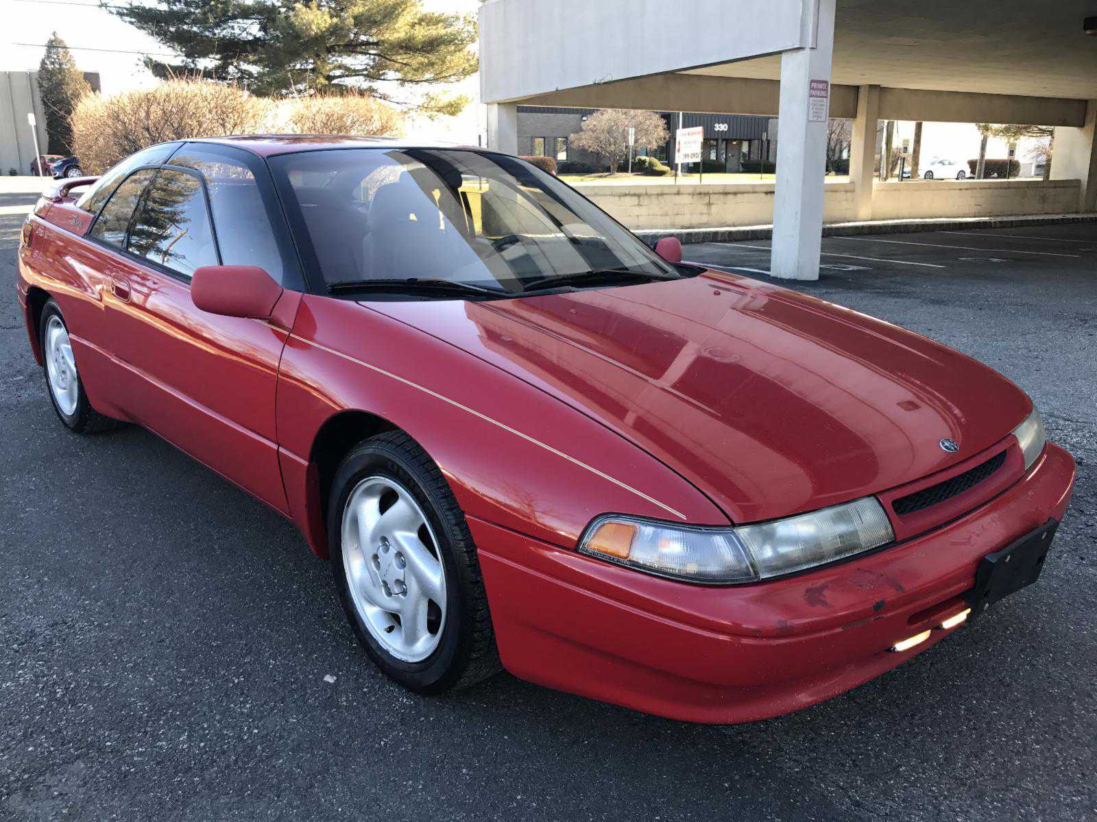Subaru SVX