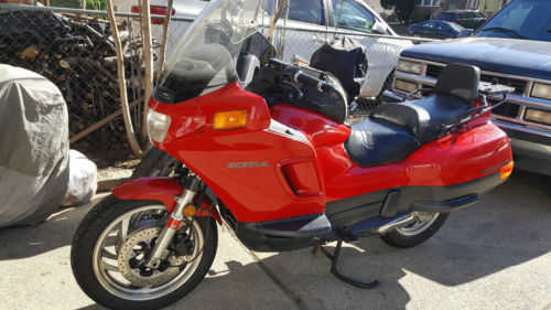 Honda PC800 (PACIFIC COAST)