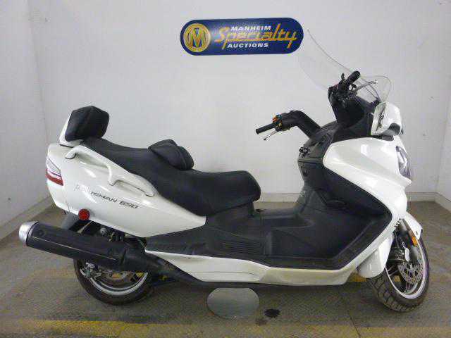 Suzuki AN650