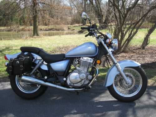 Suzuki GZ250