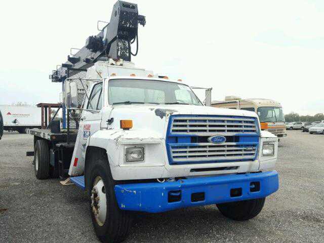 Ford F-700