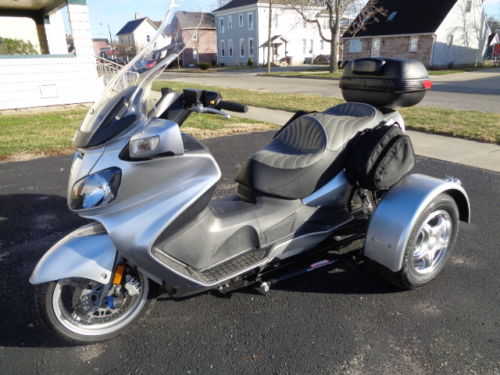Suzuki AN650