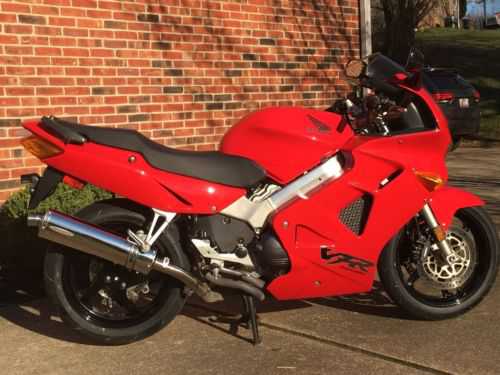Honda VFR800Fi (INTERCEPTOR)