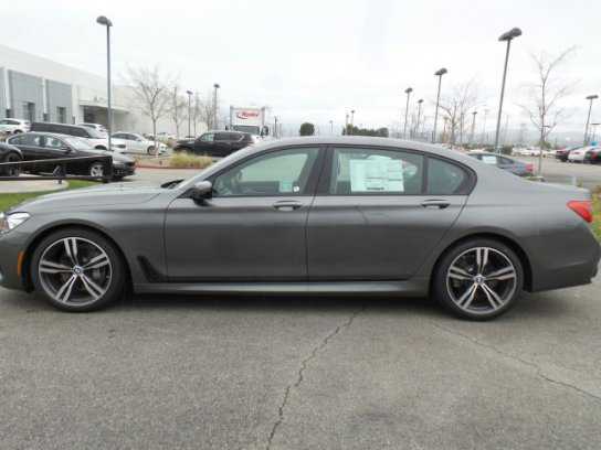 2017 BMW 740i