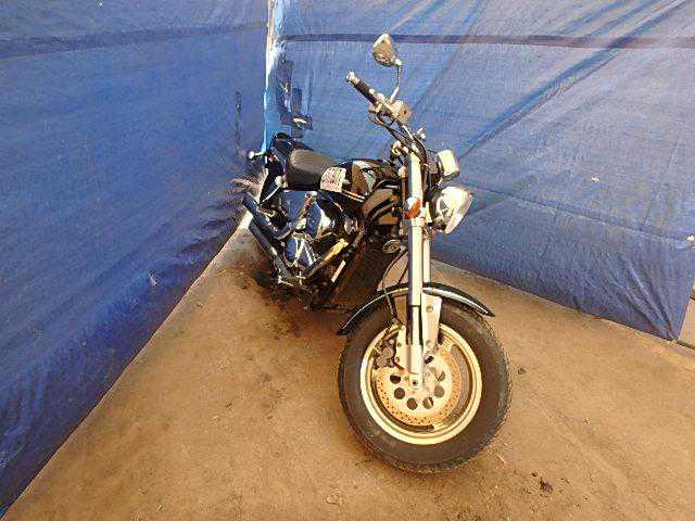 Suzuki VZ800K
