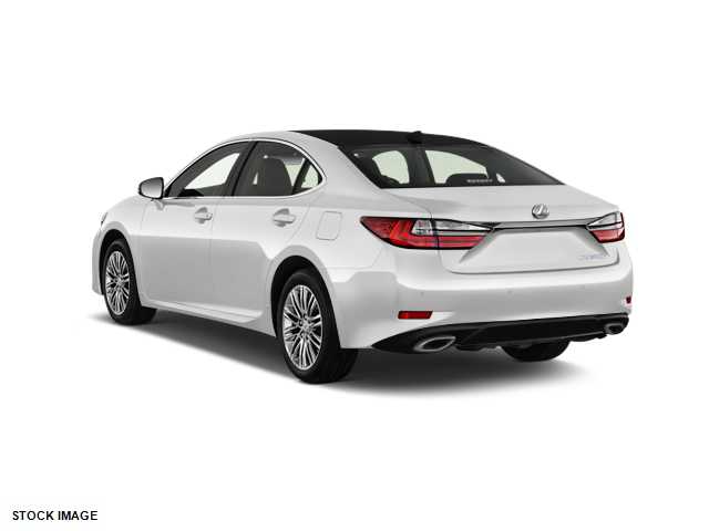 2017 Lexus ES
