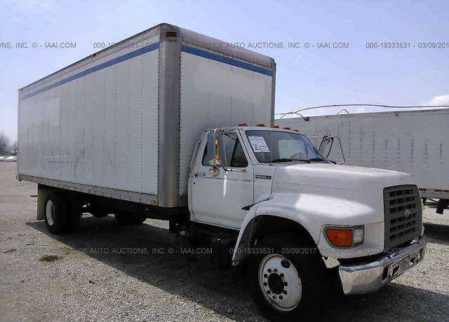 Ford F-700