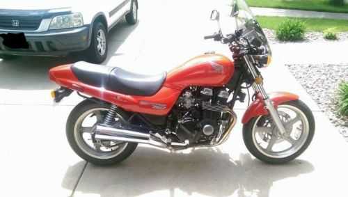 Honda CB750 (Nighthawk 750)