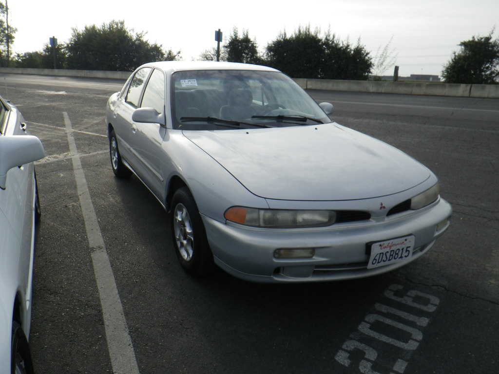 Mitsubishi Galant