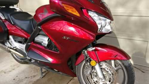 Honda ST1300A